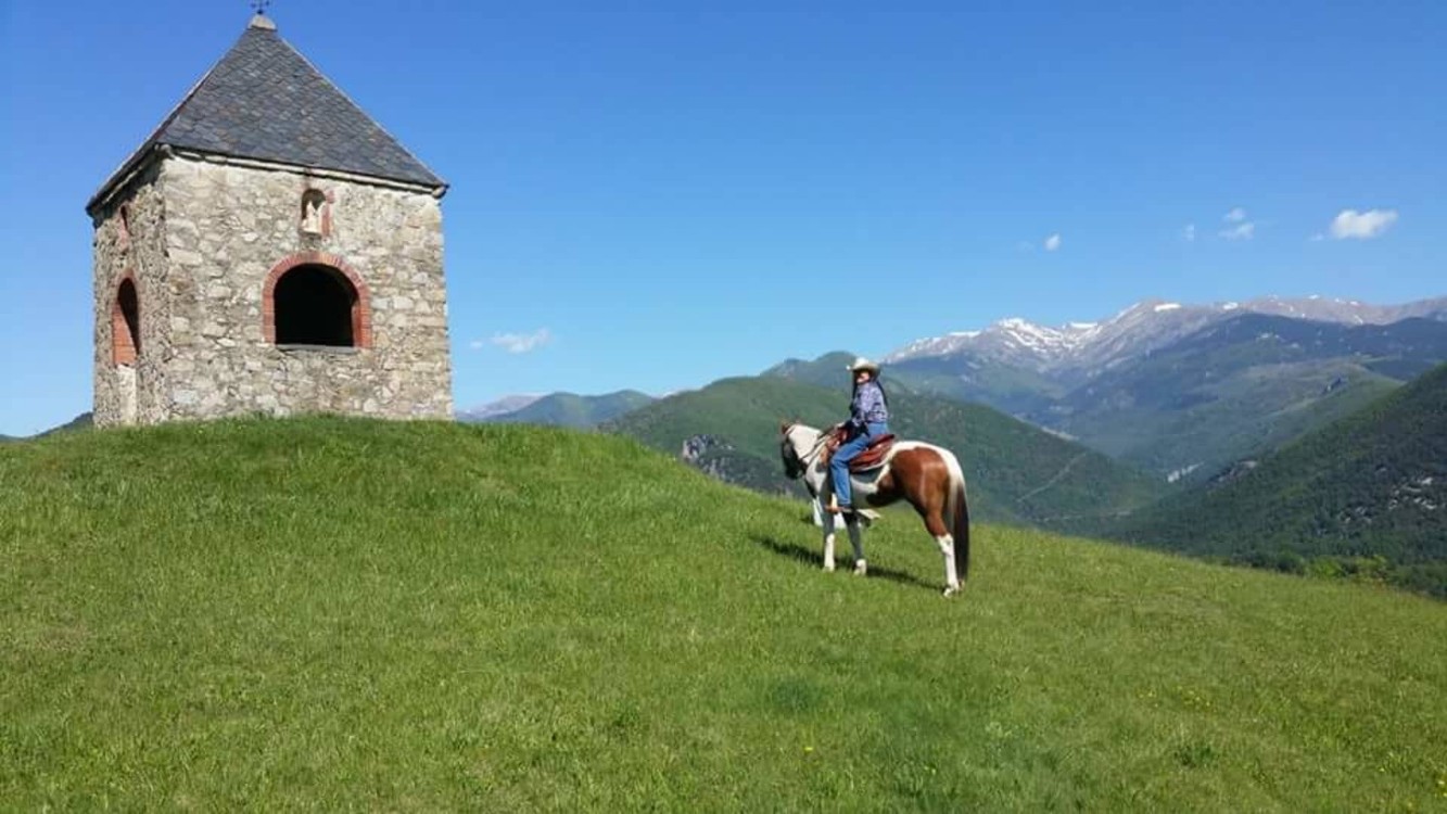 Camping à la ferme La Pomarède in Serralongue photo 2