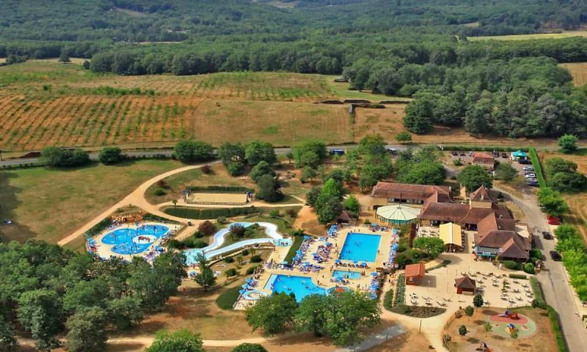 Camping-Saint-Avit-Loisirs-overzicht-1