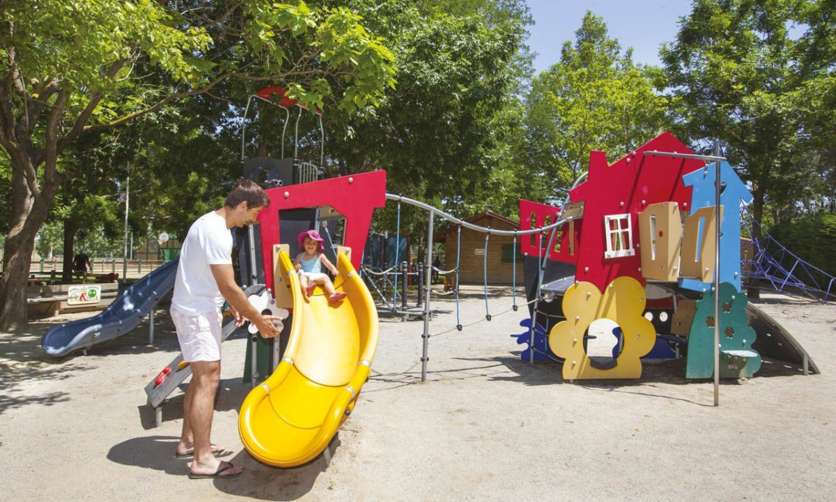 Camping-L-Hippocampe-Argelès-sur-Mer-speeltuin Camping-L-Hippocampe-Argelès-sur-Mer-speeltuin