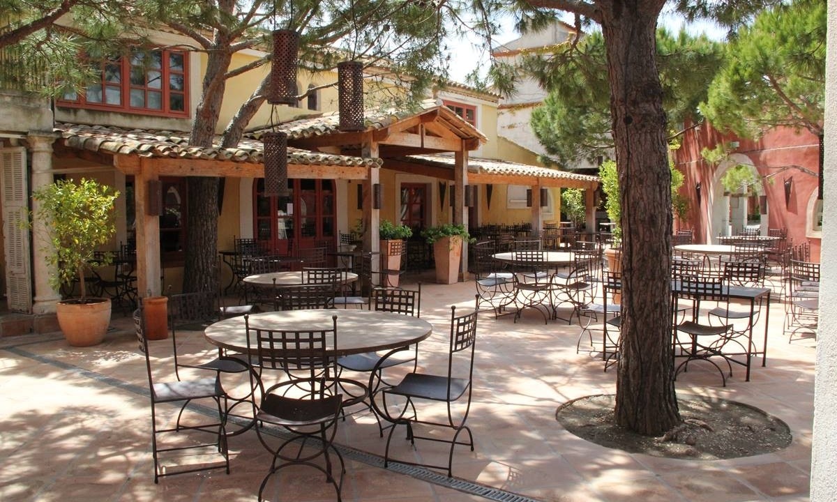 Camping-Le-Serignan-Plage-bar Camping-Le-Serignan-Plage-bar