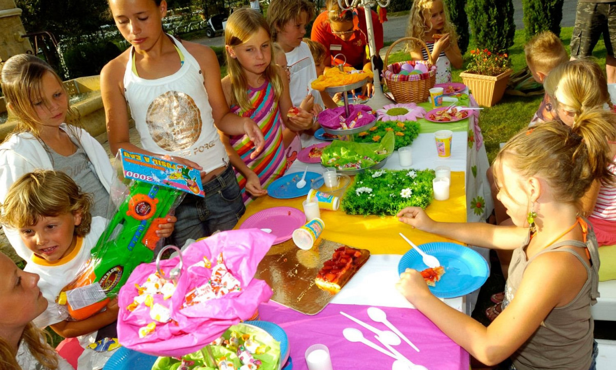 Camping-Le-Serignan-Plage-knutselclub Camping-Le-Serignan-Plage-knutselclub