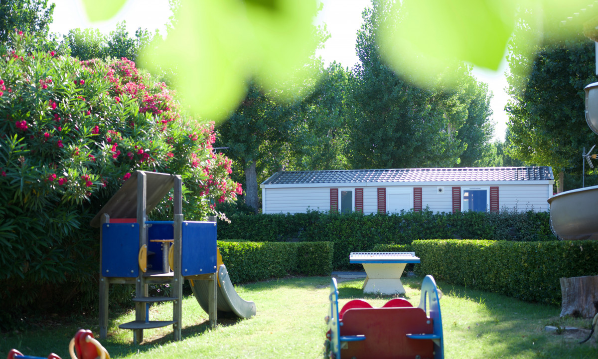 5-Sterne-Campingplatz Les Jardins d'Elsa in Vias, Okzitanien, Frankreich photo 2