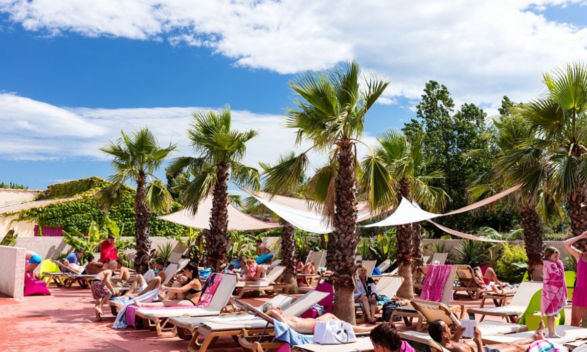 Camping-La-Plage-et-le-Bord-de-mer-ligbedden Camping-La-Plage-et-le-Bord-de-mer-ligbedden