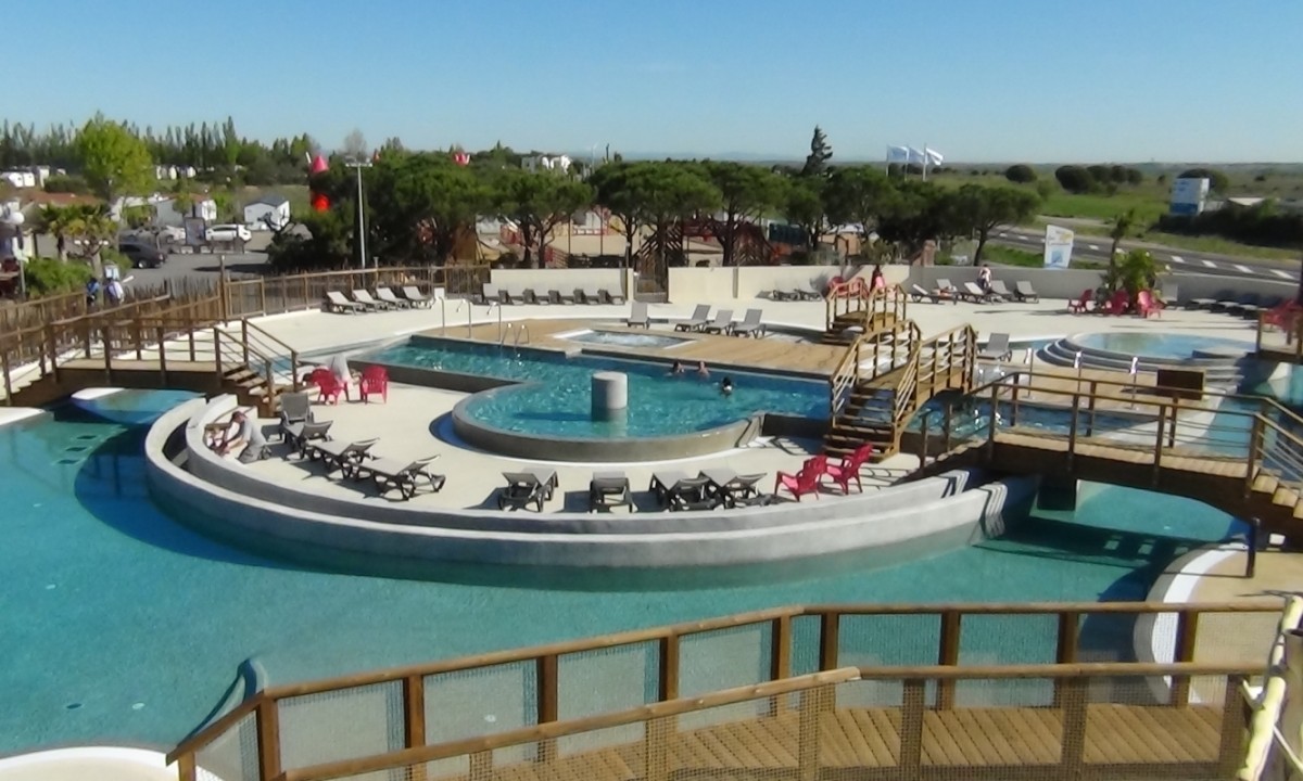 Camping-Mas-des-Lavandes-zwemparadijs Camping-Mas-des-Lavandes-zwemparadijs