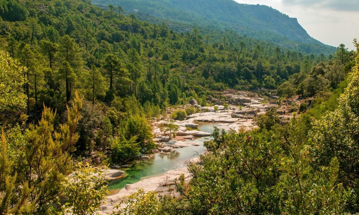 Camping-Acqua-e-Sole-Corsica-bergen Camping-Acqua-e-Sole-Corsica-bergen
