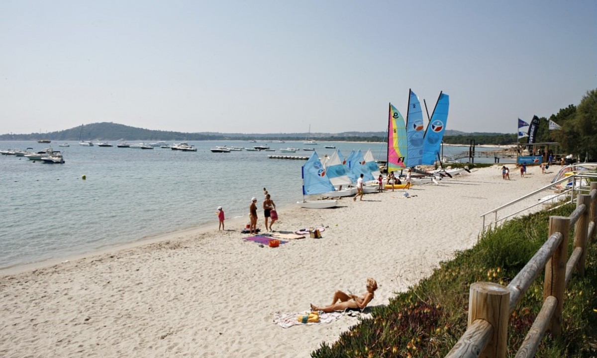 Camping-Acqua-e-Sole-Corsica-strand-2 Camping-Acqua-e-Sole-Corsica-strand-2
