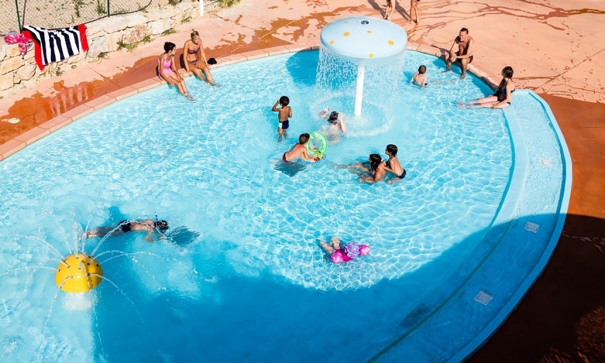 Camping-La-Baie-des-Anges-kinderbad Camping-La-Baie-des-Anges-kinderbad