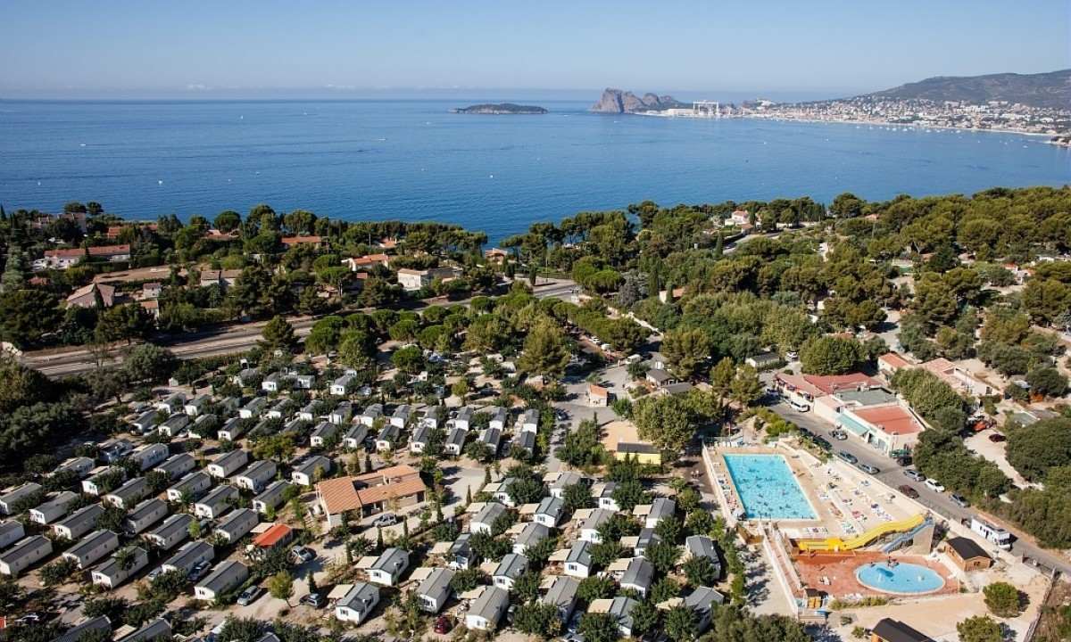 Camping-La-Baie-des-Anges-ligging Camping-La-Baie-des-Anges-ligging