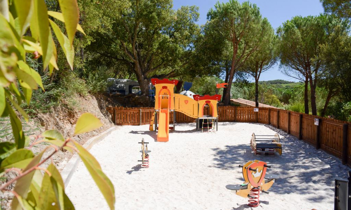 Campingplatz Le Domaine de Verdagne in Gassin, Provence-Alpes-Côte d'Azur, Frankreich - Photo 2
