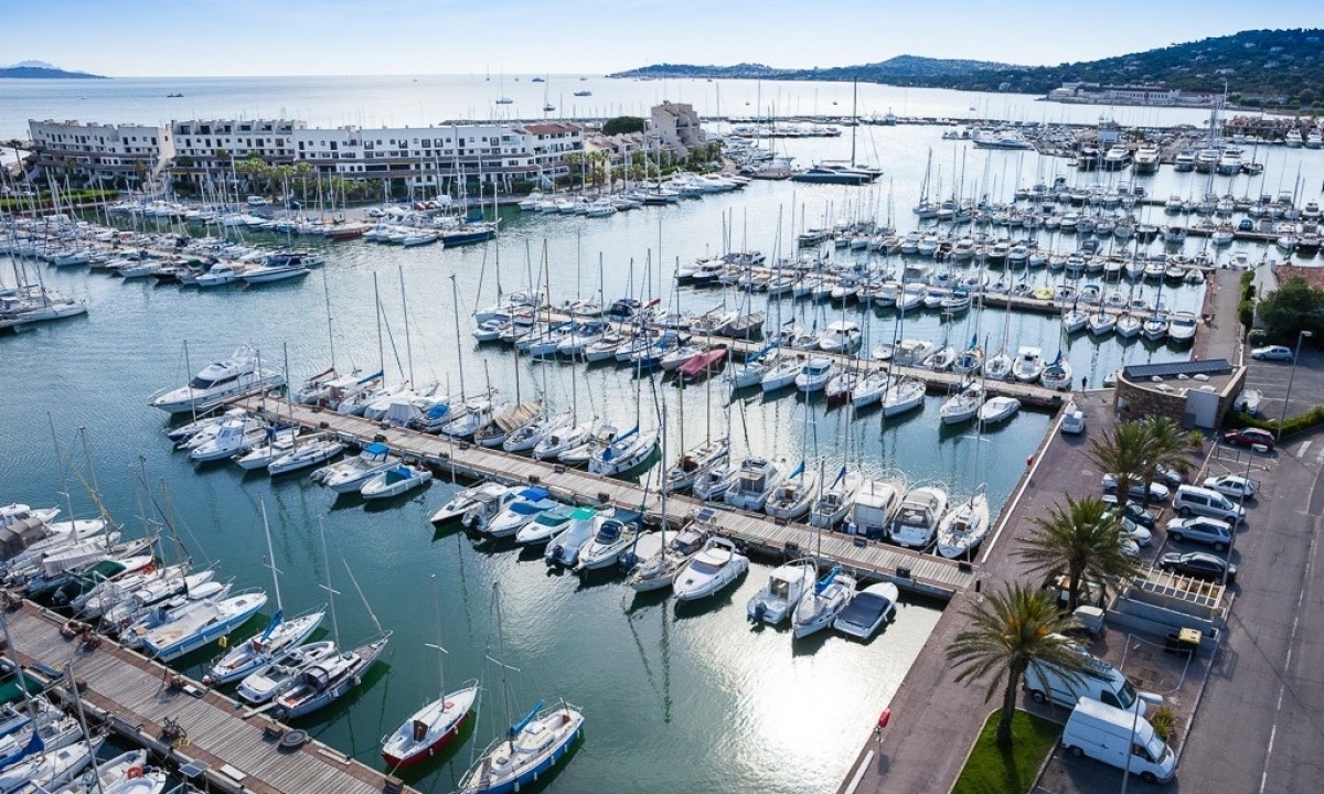 Camping-Marina-Paradise-Port-Grimaud Camping-Marina-Paradise-Port-Grimaud