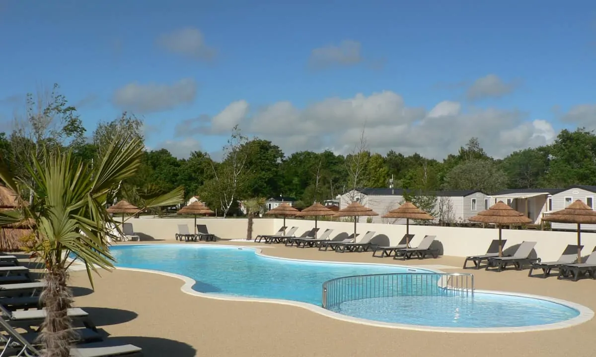 Camping-Tastesoule-zwembad Camping-Tastesoule-zwembad