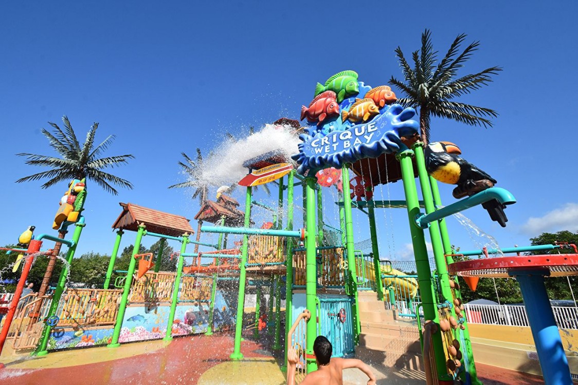 Camping-Sanguinet-Plage-waterspeeltuin Camping-Sanguinet-Plage-waterspeeltuin