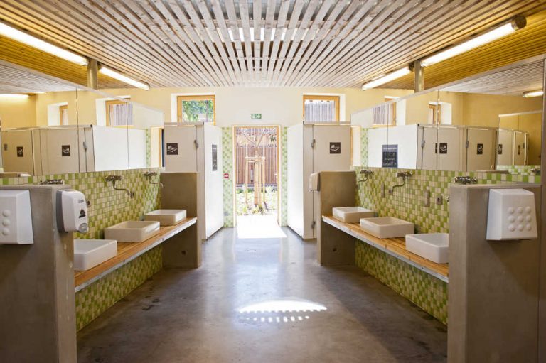 Stadscamping Straatsburg toiletgebouw 768x511