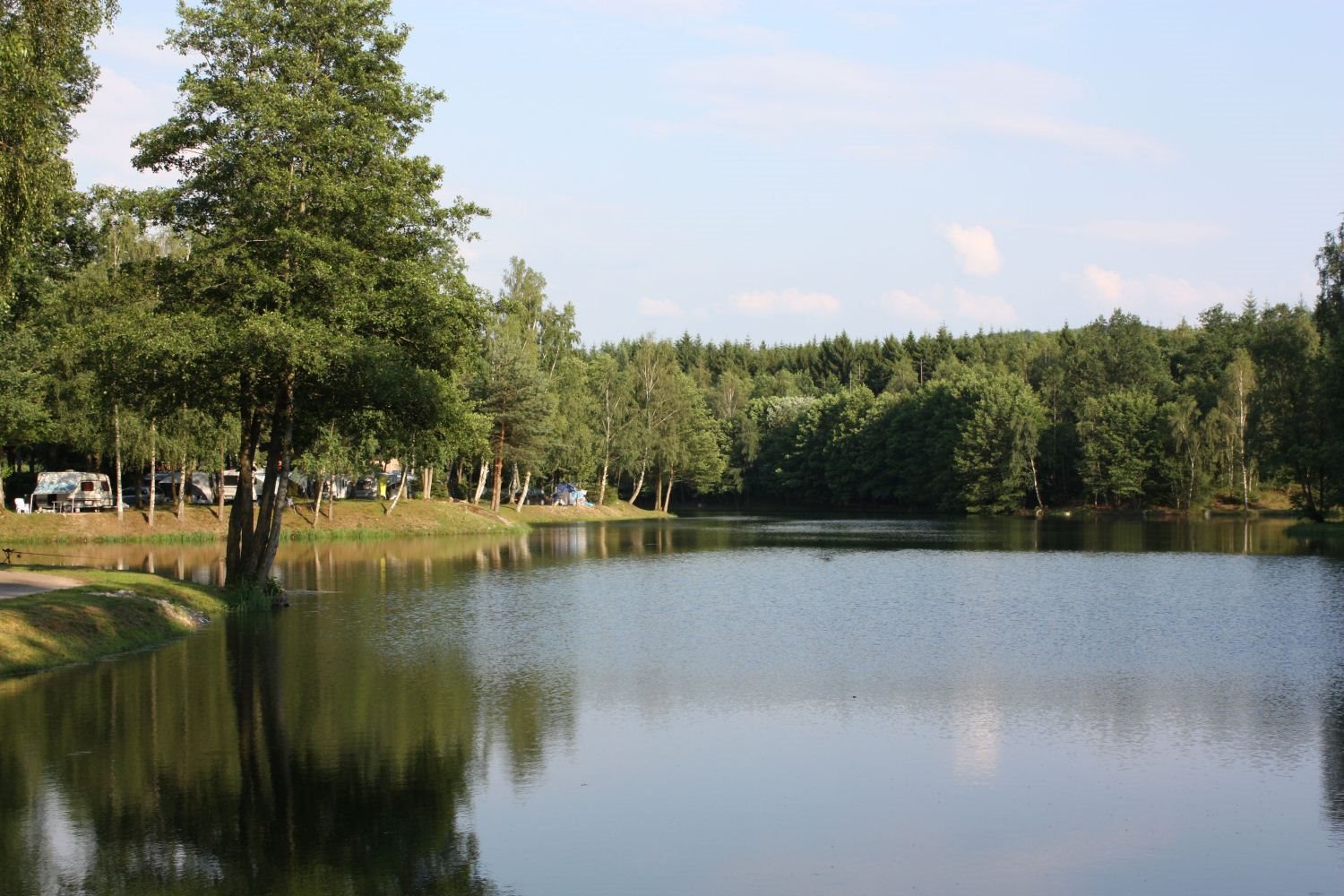 Camping Domaine Des Messires in Herpelmont, Grand Est, Frankreich