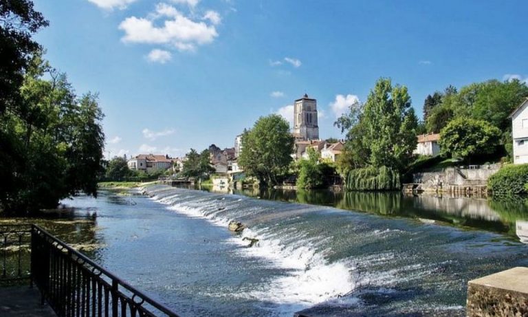 Camping Le Pontet Saint Astier Dordogne 2 768x461
