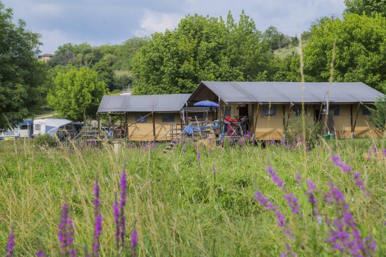 Camping RCN Le Moulin de la Pique safaritenten 768x512