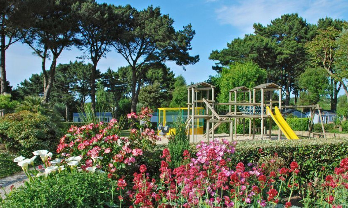 Camping Port de la Chaine in Pleubische photo 4