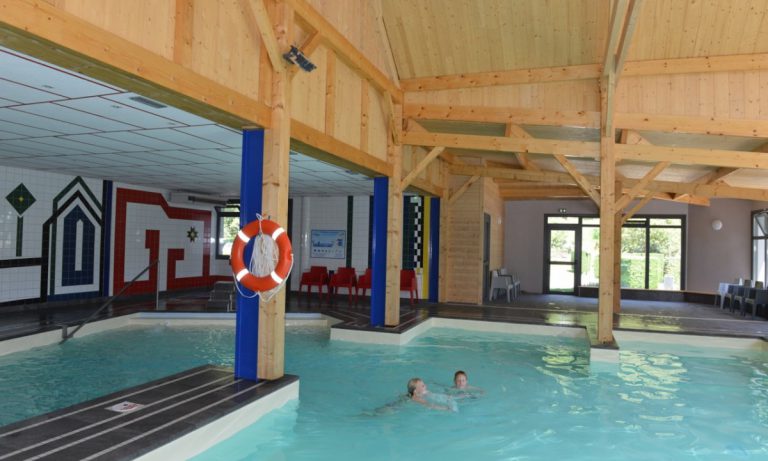 Camping Airotel Pyrénées overdekt zwembad 768x461
