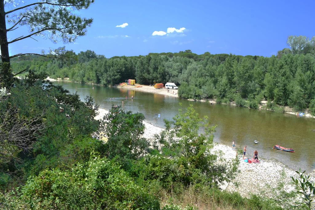 Camping la Sousta in Remoulins, Okzitanien, Frankreich - Photo 3