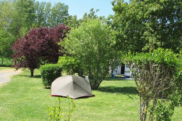 Camping Les Portes Du Beaujolais staanplaats