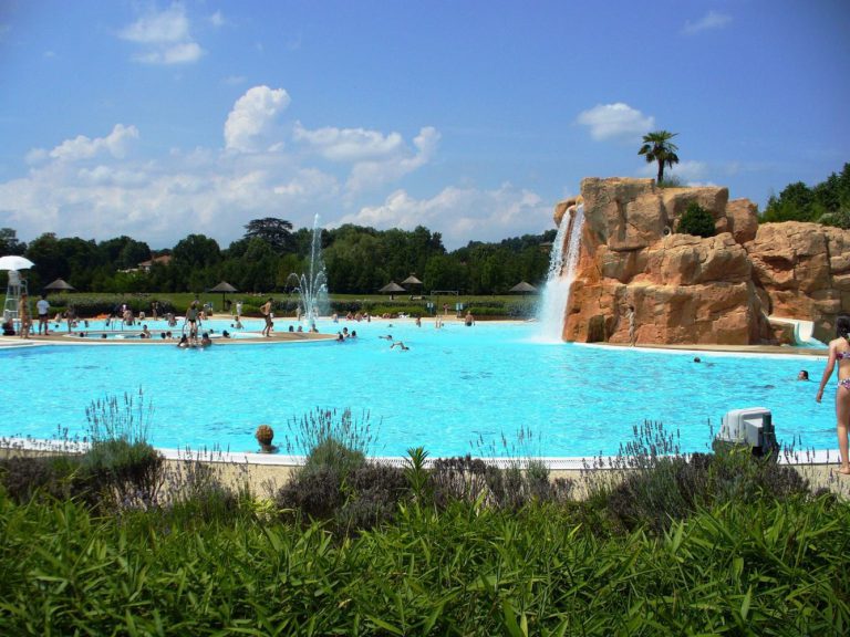 Camping Sites et Paysages Kanopée Village zwembad 768x576