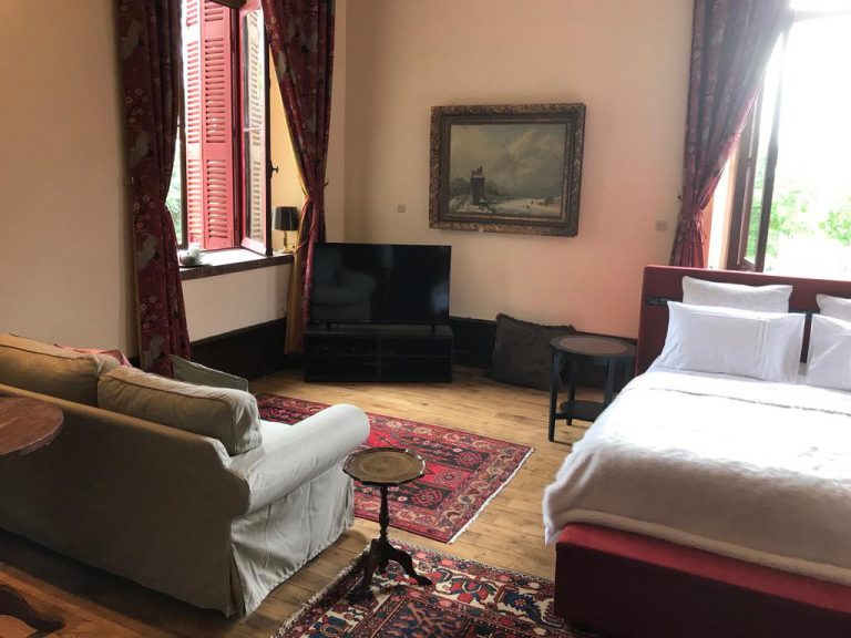 Camping Château La Grange Fort gite huren 768x576