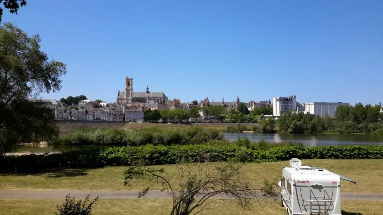 Camping de Nevers stadscamping Nevers 768x432