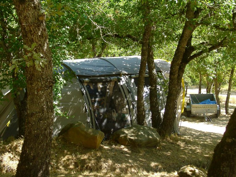 Camping de Valsaintes staanplaats 768x576