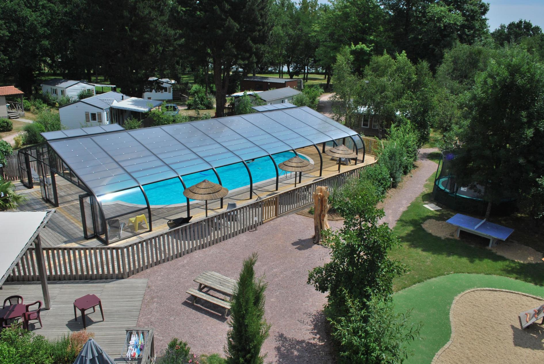 Camping du Lac La Chausselière in La Guyonnière, Pays de la Loire, Frankreich photo 3