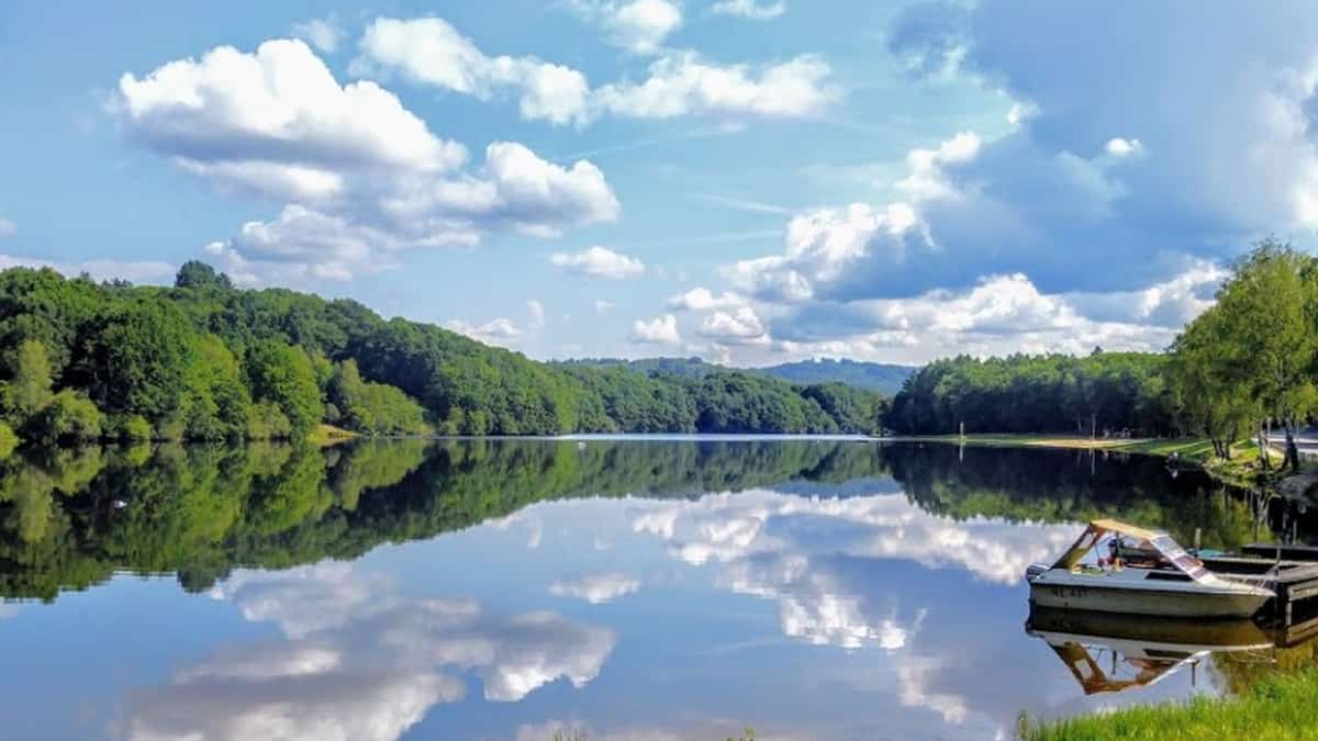 Camping du lac de Bujaleuf in Bujaleuf photo 2