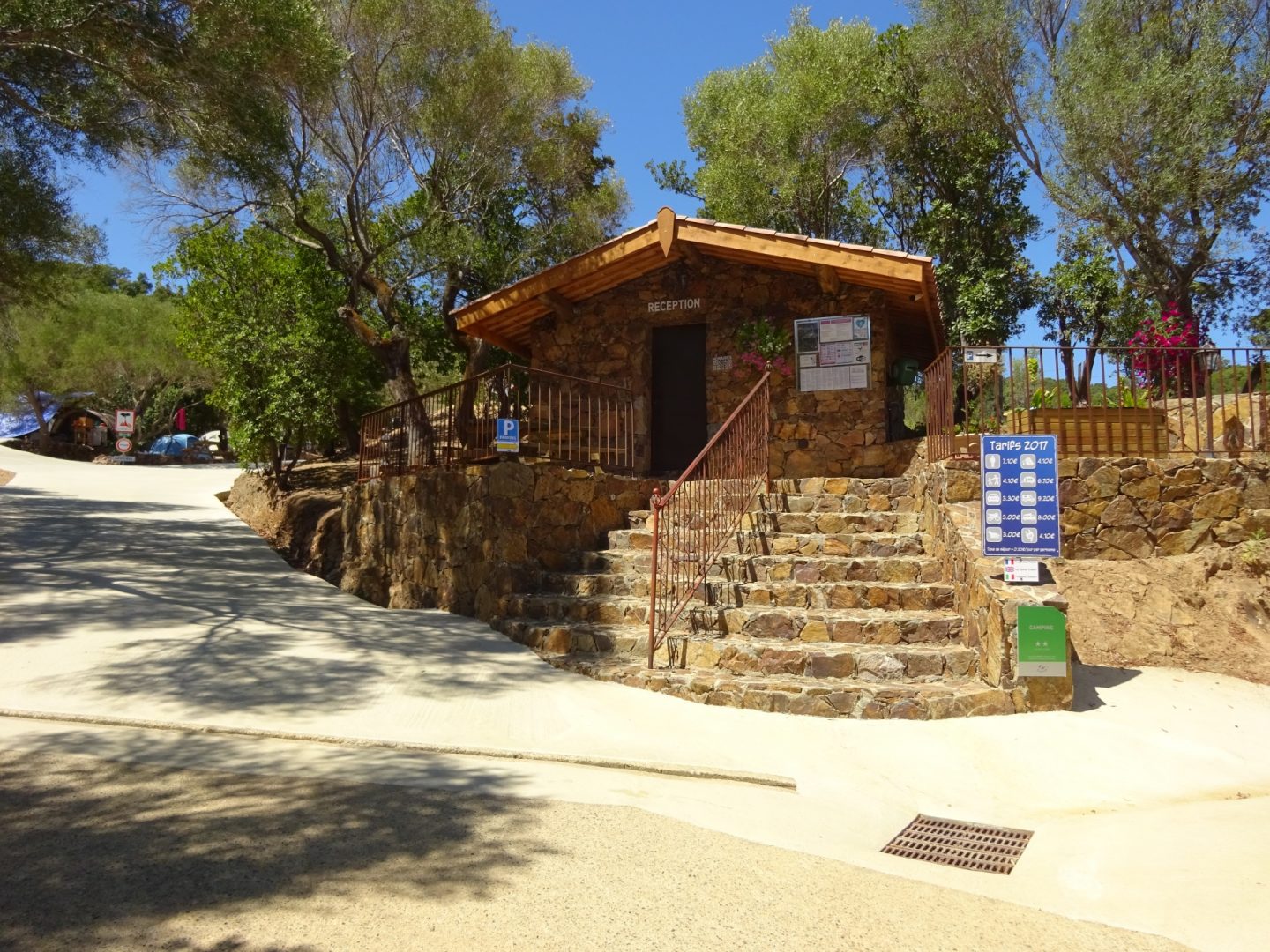 Campingplatz Mozziconaccio in Sainte Lucie de Porto Vecchio, Korsika, Frankreich - Photo 2