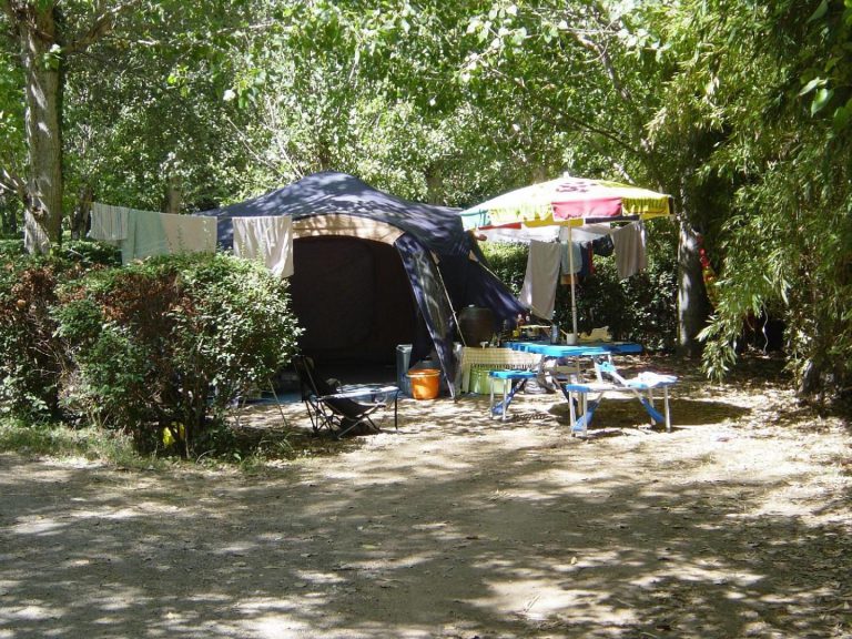 Camping Benista in Grosseto Prugna op Corsica staanplaats 768x576