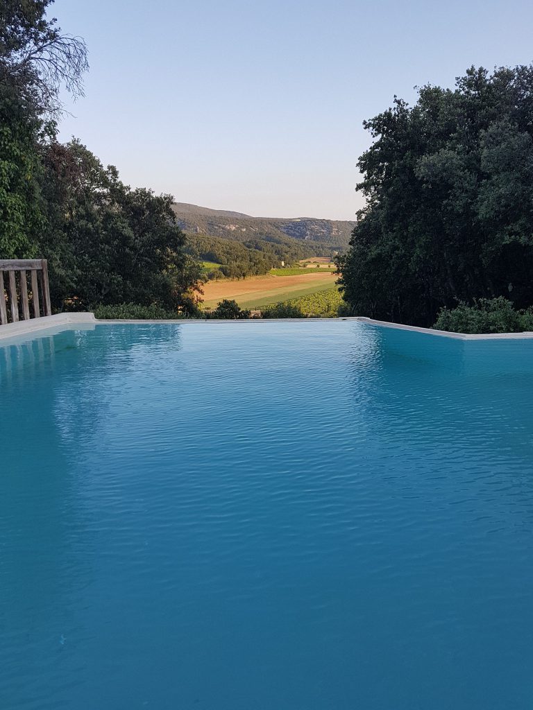 Camping Ibie Ardeche zwembad 2 768x1024