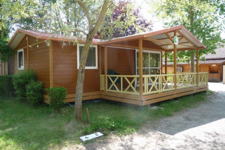 Camping L Île de la Comtesse chalet huren 768x512