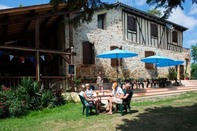 Camping Hébergement Le Domaine Du Castex 768x513