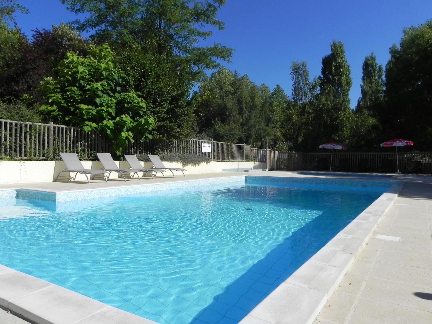 Camping L'Offrerie in Rouffignac-Saint-Cernin-de-Reilhac photo 5