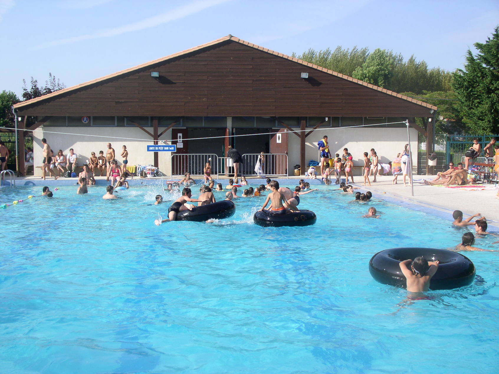 Camping Le Martin Pêcheur in Magné, Nouvelle-Aquitaine, Frankreich photo 5