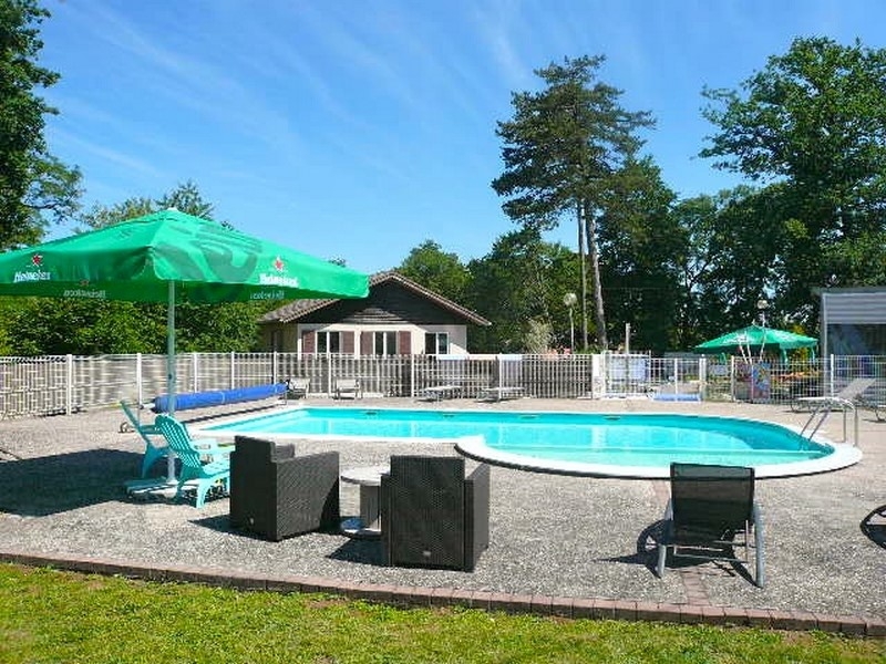 Campingplatz Parc Du Château in Épinal photo 4