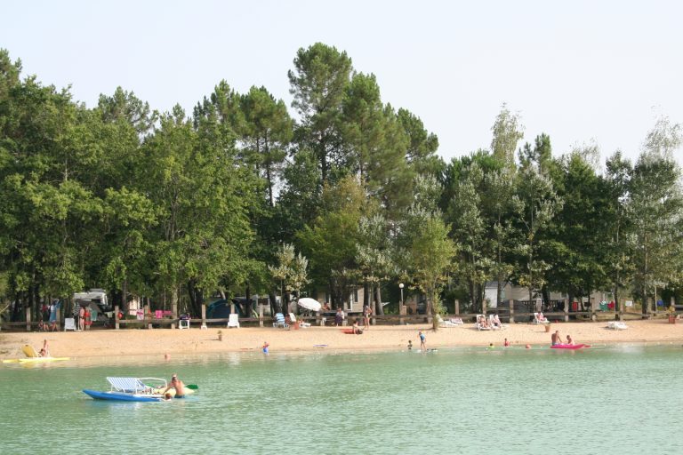 Camping Le Chêne du Lac Gironde meer 768x512