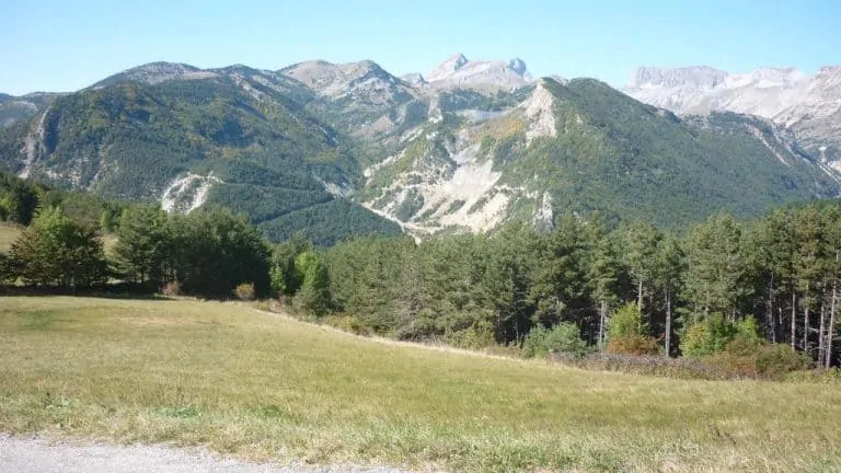 Camping Les Prés Haute Alpes 768x432