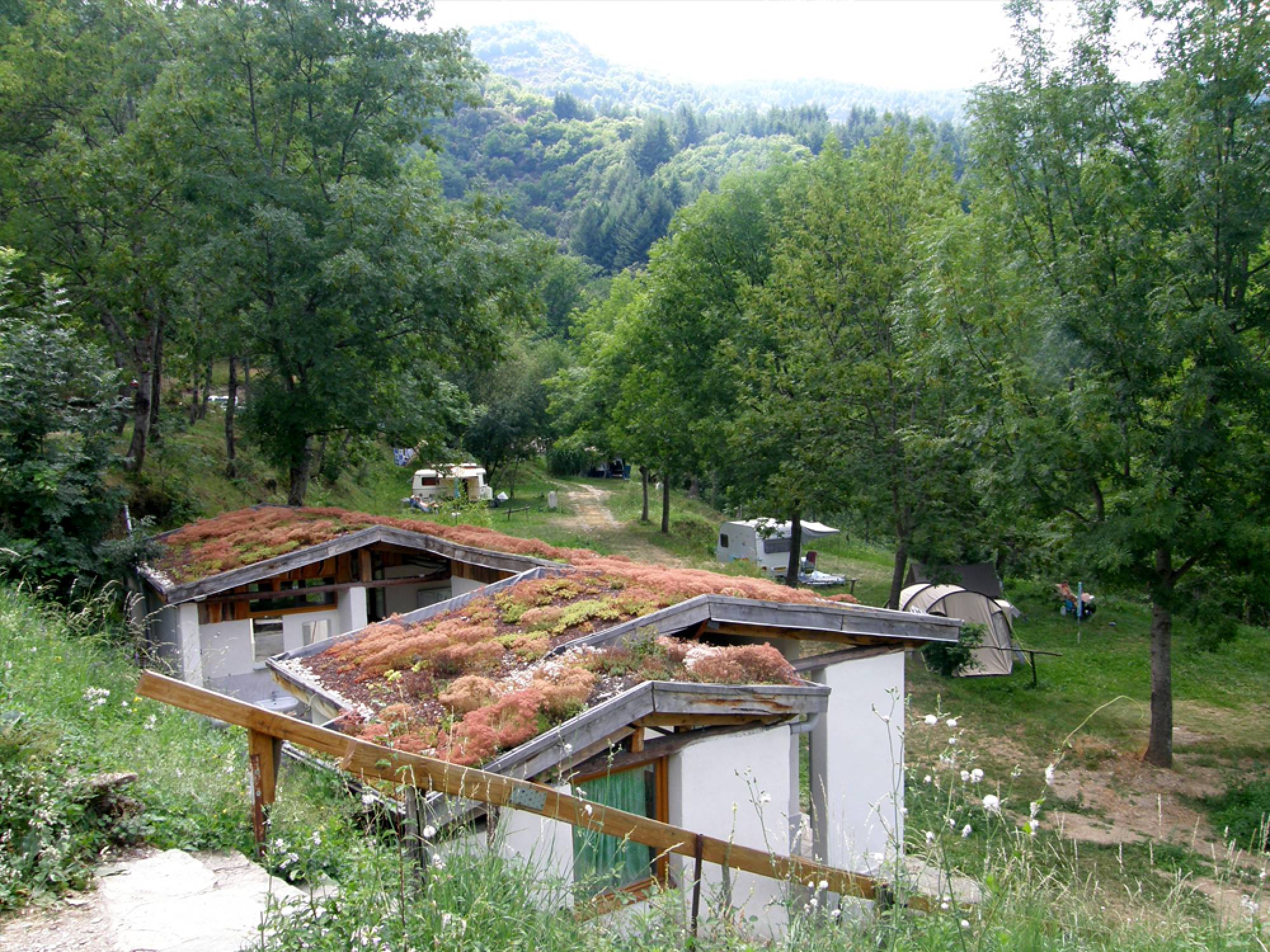 Naturisten-Campingplatz La Combe de Ferrière in Saint-Michel-de-Dèze photo 2
