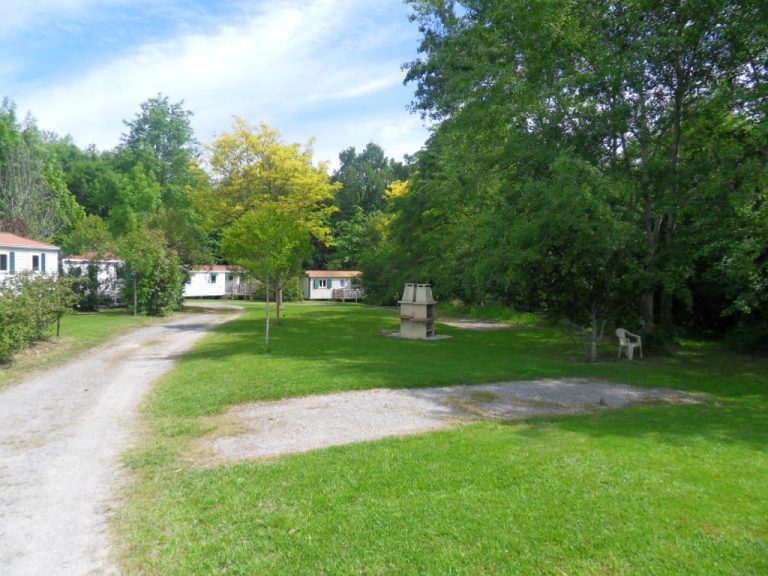 Camping Etche Zahar staanplaatsen 768x576
