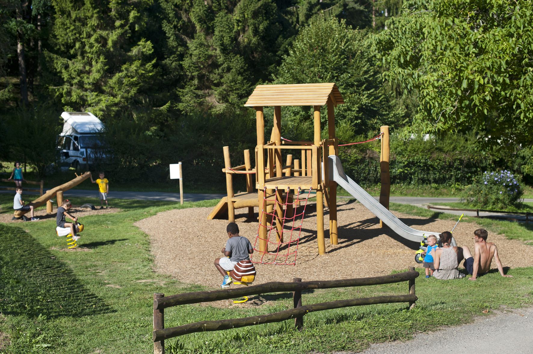 Campingplatz Huttopia Sarlat in Sarlat-la-Canéda, Nouvelle-Aquitaine, Frankreich photo 4