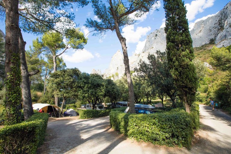 Camping La Vallee Heureuse staanplaats 768x512