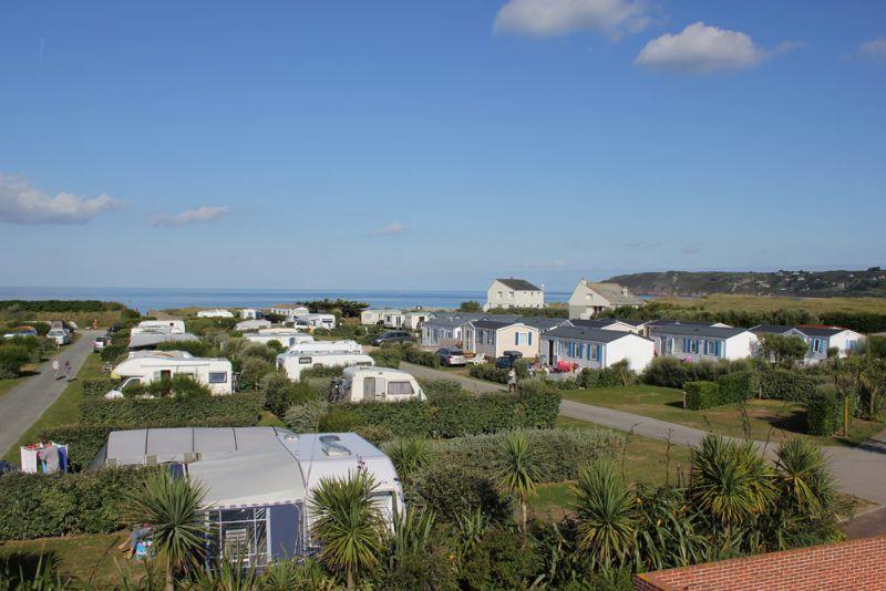 Camping Le Grand Large in Les Pieux, Normandie, Frankreich
