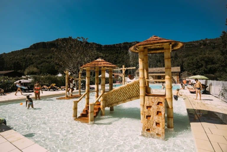 00000607163 1 scaled 768x513