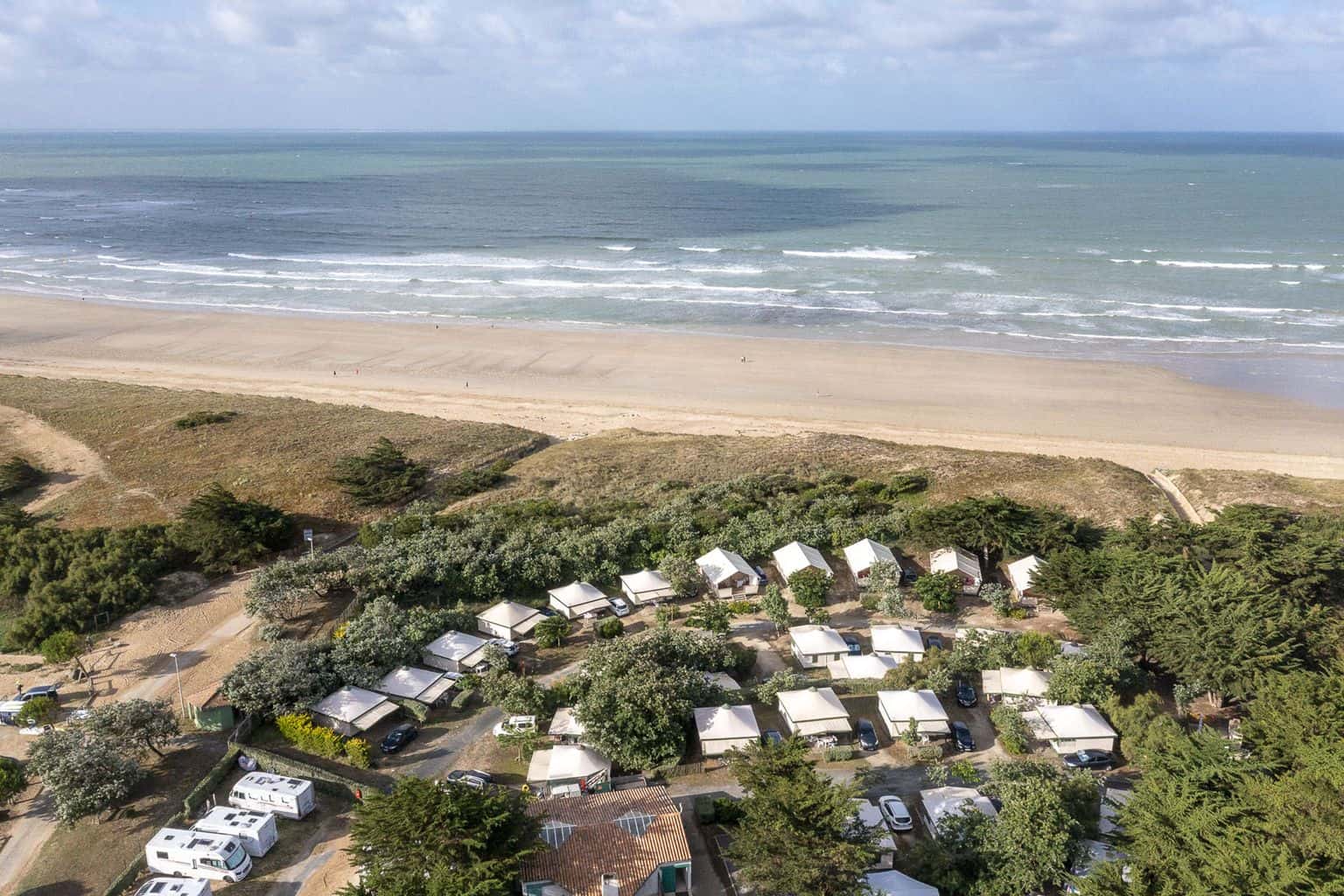 Camping Sandaya Amis De La Plage in Le Bois-Plage-en-Ré, Nouvelle-Aquitaine, Frankreich photo 4