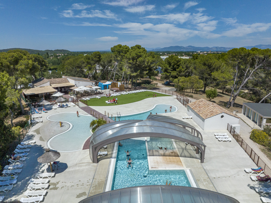 Camping Avignon Parc in Vedène, Provence-Alpes-Côte d'Azur, Frankreich photo 3