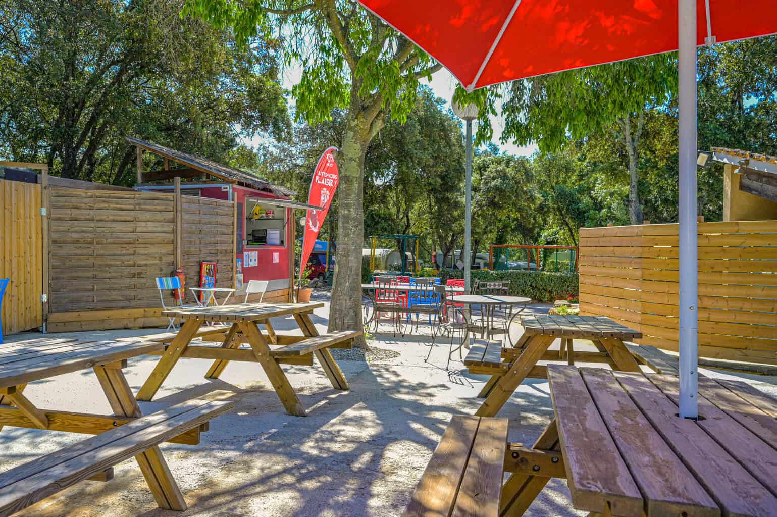 Blumen Camping Le Fondespierre in Castries, Okzitanien, Frankreich - Photo 3