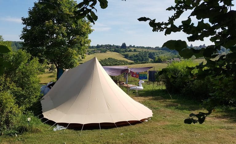 Flower Camping Les Terrasses de Dordogne 1 768x469